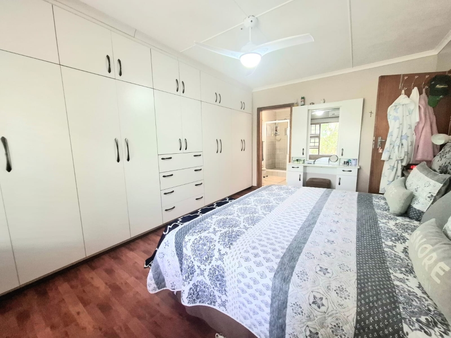 3 Bedroom Property for Sale in Beacon Bay North Eastern Cape